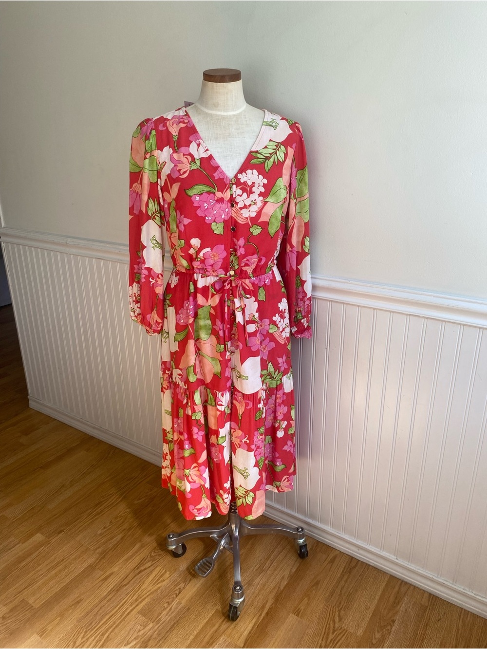 Floral V-Neck Dress in Pink